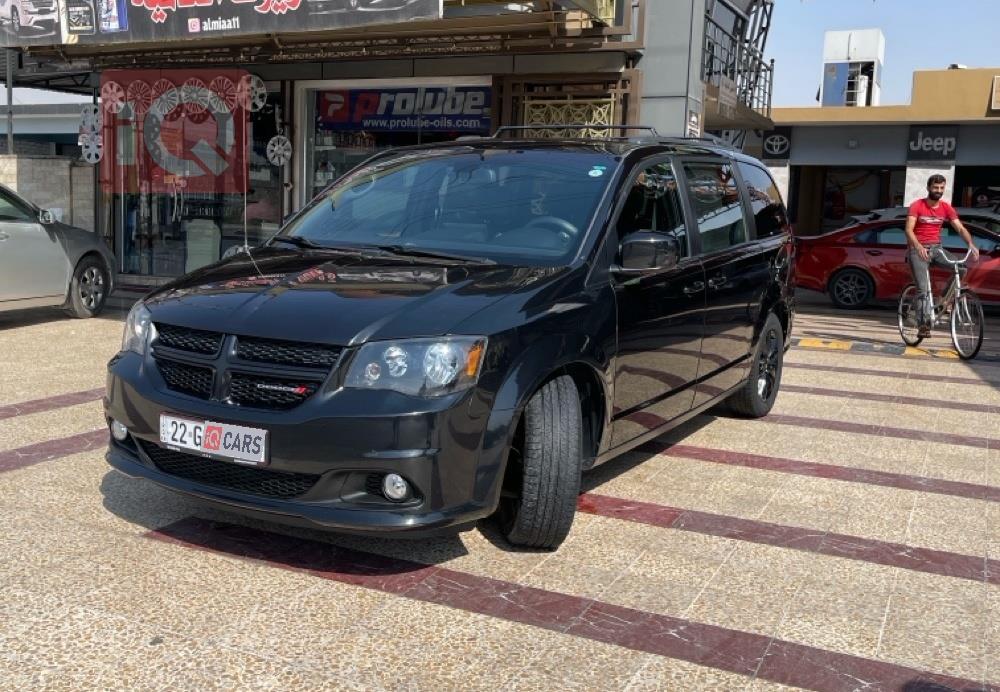 دودج جراند كارافان